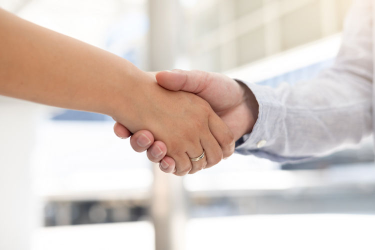 hand shake